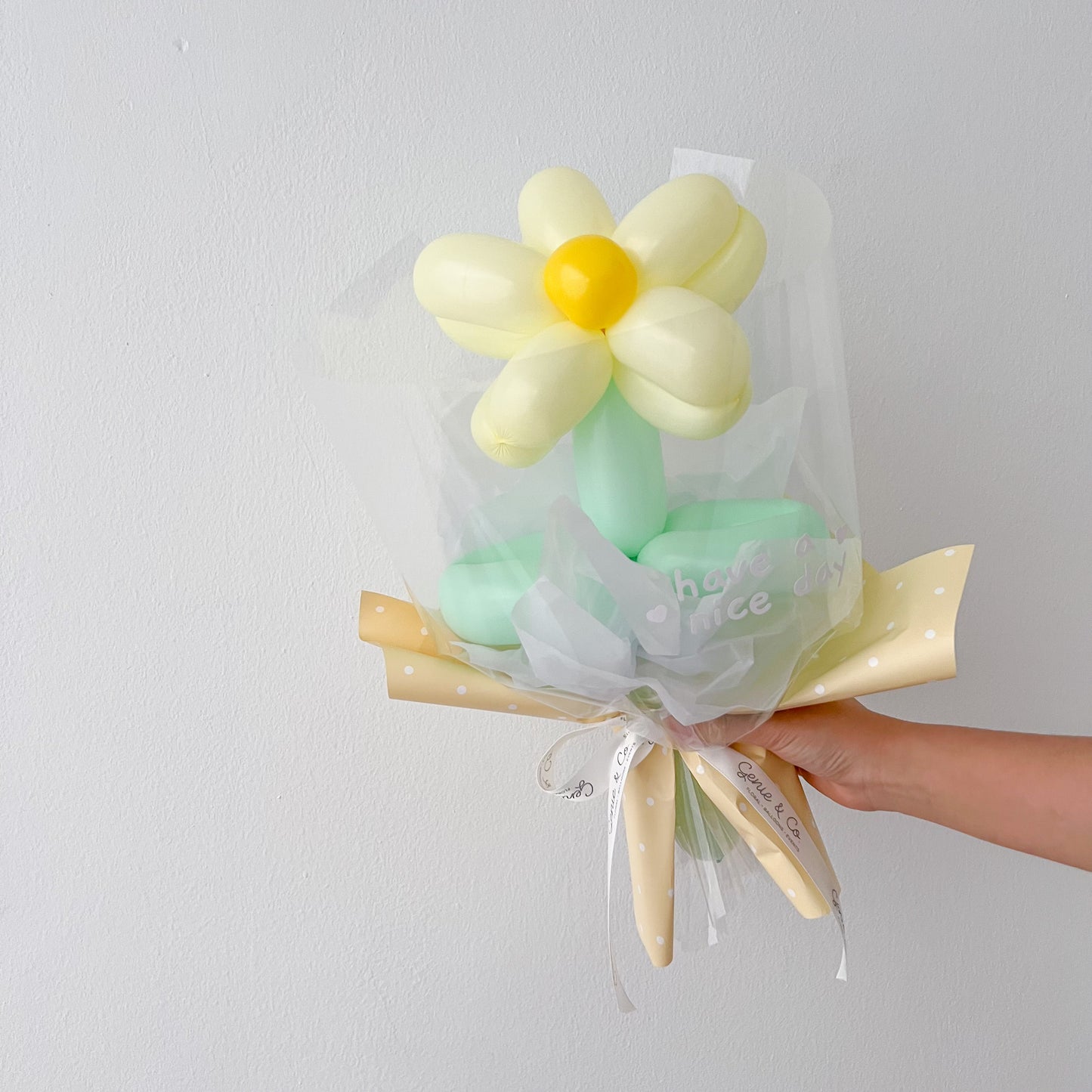 3.8 Flower Balloon Bouquet